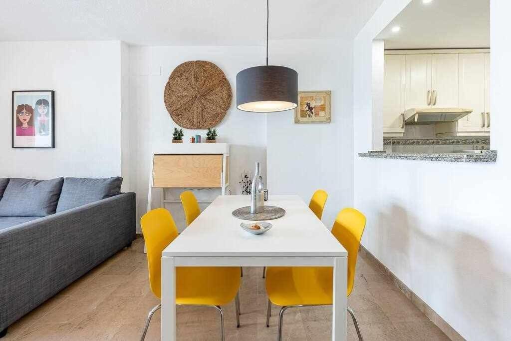 797 Holiday Rentals- Hermoso apartamento para 4 en Benalmadena Bagian luar foto